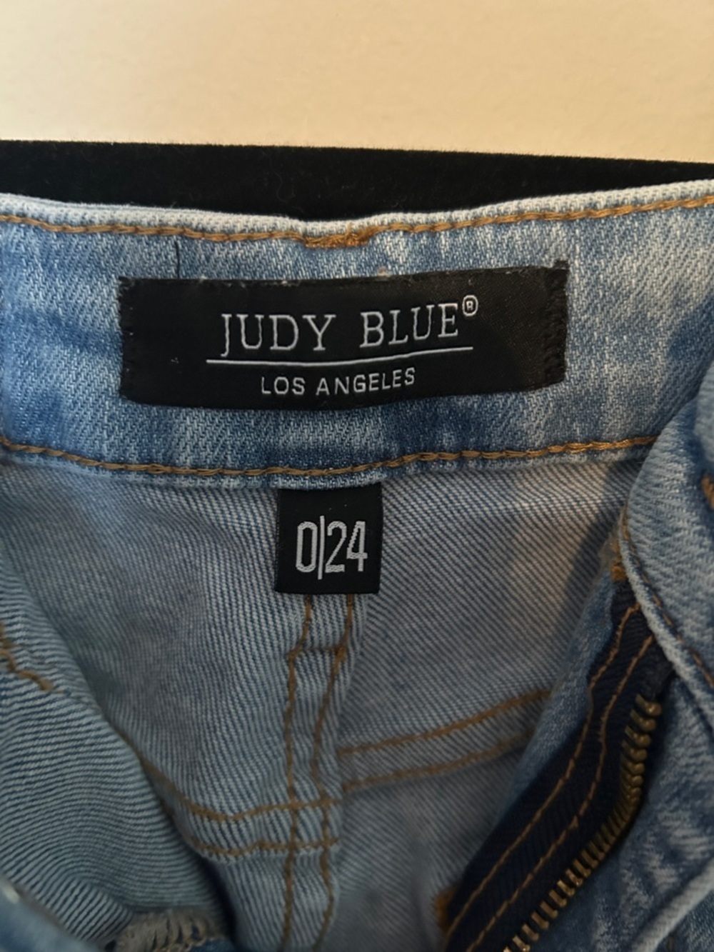 Judy Blue Light Blue High-Rise Distressed Jeans - Picture 2 of 4